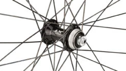 Rueda Urban XT Heavy Duty Disc Center Lock 28" 16 Rueda Urban XT Heavy Duty Disc Center Lock 28" -Schwalbe Ventas 174788