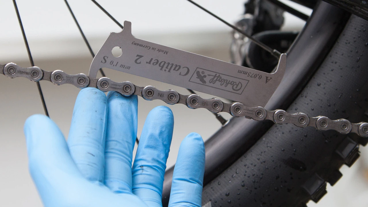 Medidor De Desgaste De Cadenas Caliber 2 + Oil Of Rohloff 50 ml 6 Medidor De Desgaste De Cadenas Caliber 2 + Oil Of Rohloff 50 ml - Imagen 4