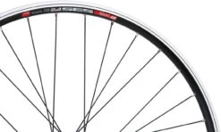 Rueda DT Swiss 535 + Shimano Deore T610 26" 14 Rueda DT Swiss 535 + Shimano Deore T610 26" -Schwalbe Ventas 292088