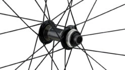 Shimano Rueda WH-MT620-TL-B Disc Center Lock 27,5" -Schwalbe Ventas 340020