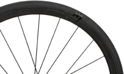 Tune Juego De Ruedas Schwarzbrenner 45 Disc Skyline Center Lock Carbon 28" -Schwalbe Ventas 374144