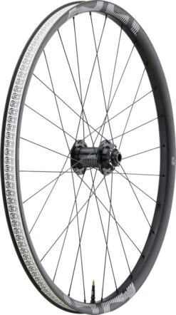 E-thirteen Juego De Ruedas Espec Race Carbon Enduro Boost 29" 11 E-thirteen Juego De Ruedas Espec Race Carbon Enduro Boost 29" -Schwalbe Ventas 393785