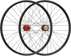HOPE Juego De Ruedas Pro 4 + Fortus 30 Disc 6 Agujeros 27,5" Boost 22 HOPE Juego De Ruedas Pro 4 + Fortus 30 Disc 6 Agujeros 27,5" Boost -Schwalbe Ventas 395188