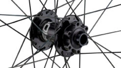 HOPE Juego De Ruedas Pro 4 + Fortus 30 Disc 6 Agujeros 27,5" Boost 32 HOPE Juego De Ruedas Pro 4 + Fortus 30 Disc 6 Agujeros 27,5" Boost -Schwalbe Ventas 395198