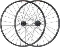 ZIPP Juego De Ruedas 101 XPLR Carbon Tubeless Disc Center Lock 27,5"