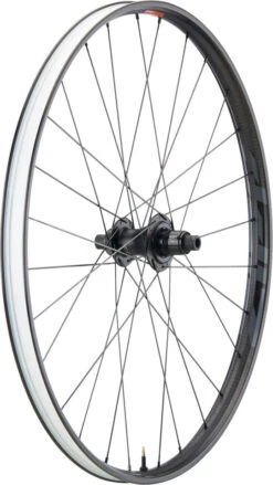 ZIPP Juego De Ruedas 101 XPLR Carbon Tubeless Disc Center Lock 27,5" 13 ZIPP Juego De Ruedas 101 XPLR Carbon Tubeless Disc Center Lock 27,5" -Schwalbe Ventas 417044