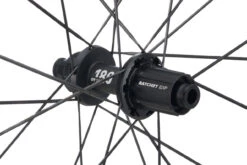 Dt-swiss Juego De Ruedas ERC 1100 DICUT 35 Carbon Disc Center Lock 28" -Schwalbe Ventas 427986