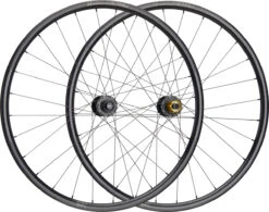Tune Juego De Ruedas Crosser Alu Endurance Disc Center Lock 28"